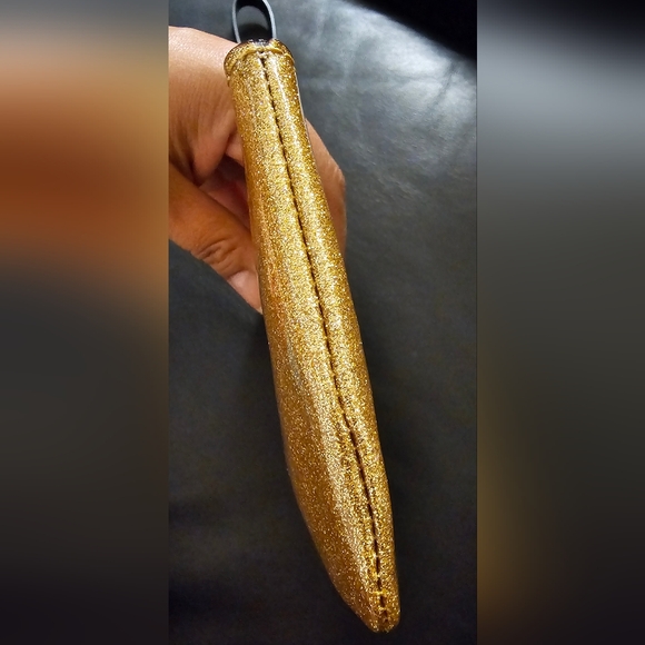 Kate Spade Bethann Gold Sparkle Wristlet NWOT - Picture 11 of 14